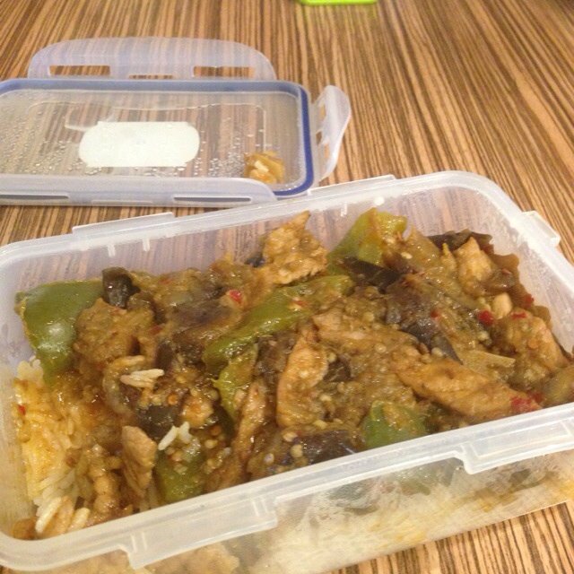 酱香肉末烧茄子