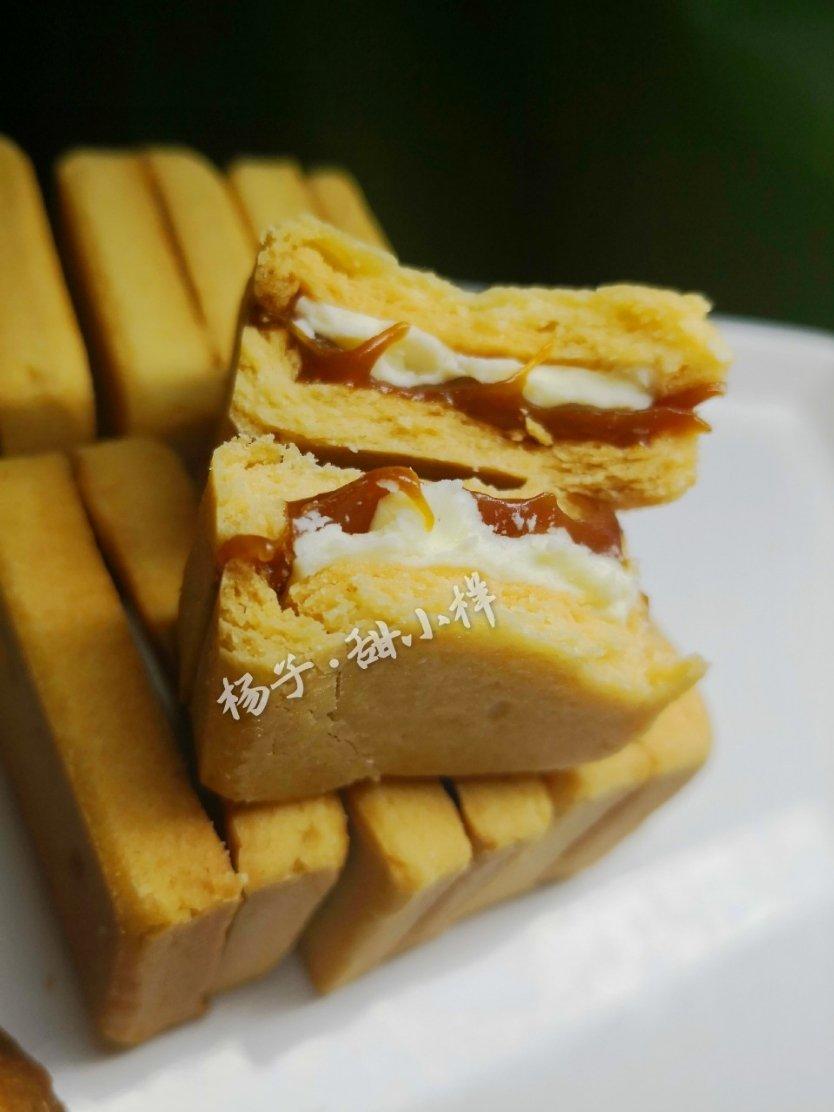 自制日本网红PRESS BUTTER SAND焦糖奶油夹心饼干