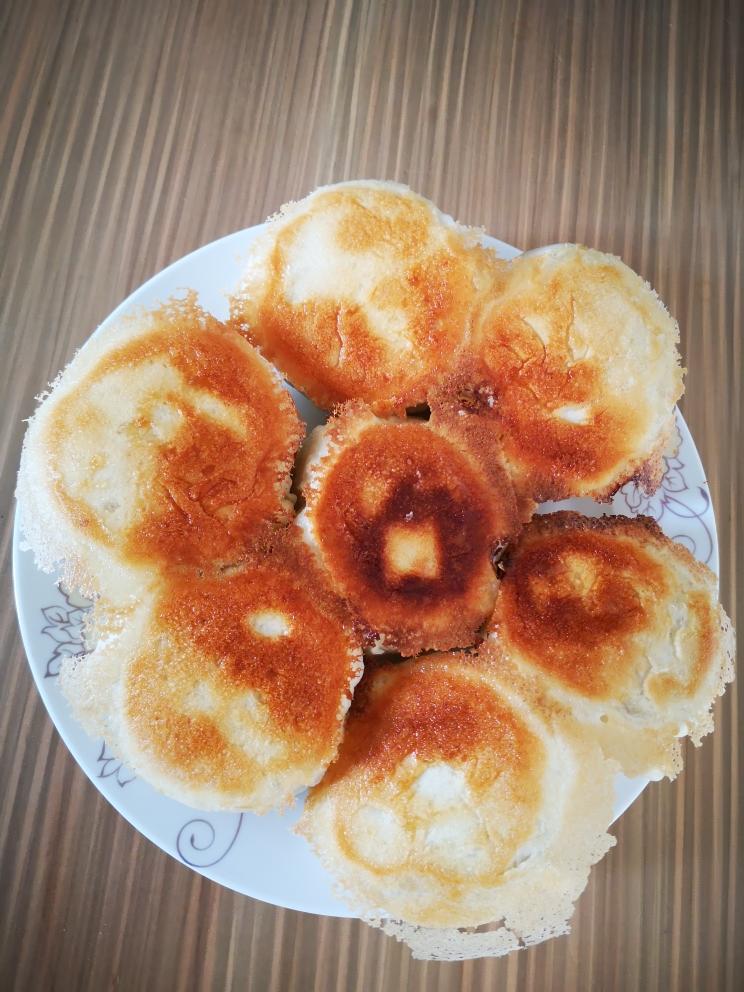 生煎包，水煎包，炉包是一样的包砸