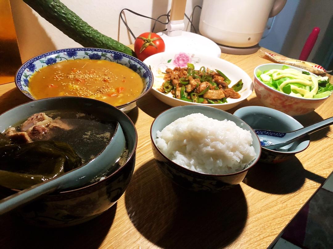咖喱鸡腿饭