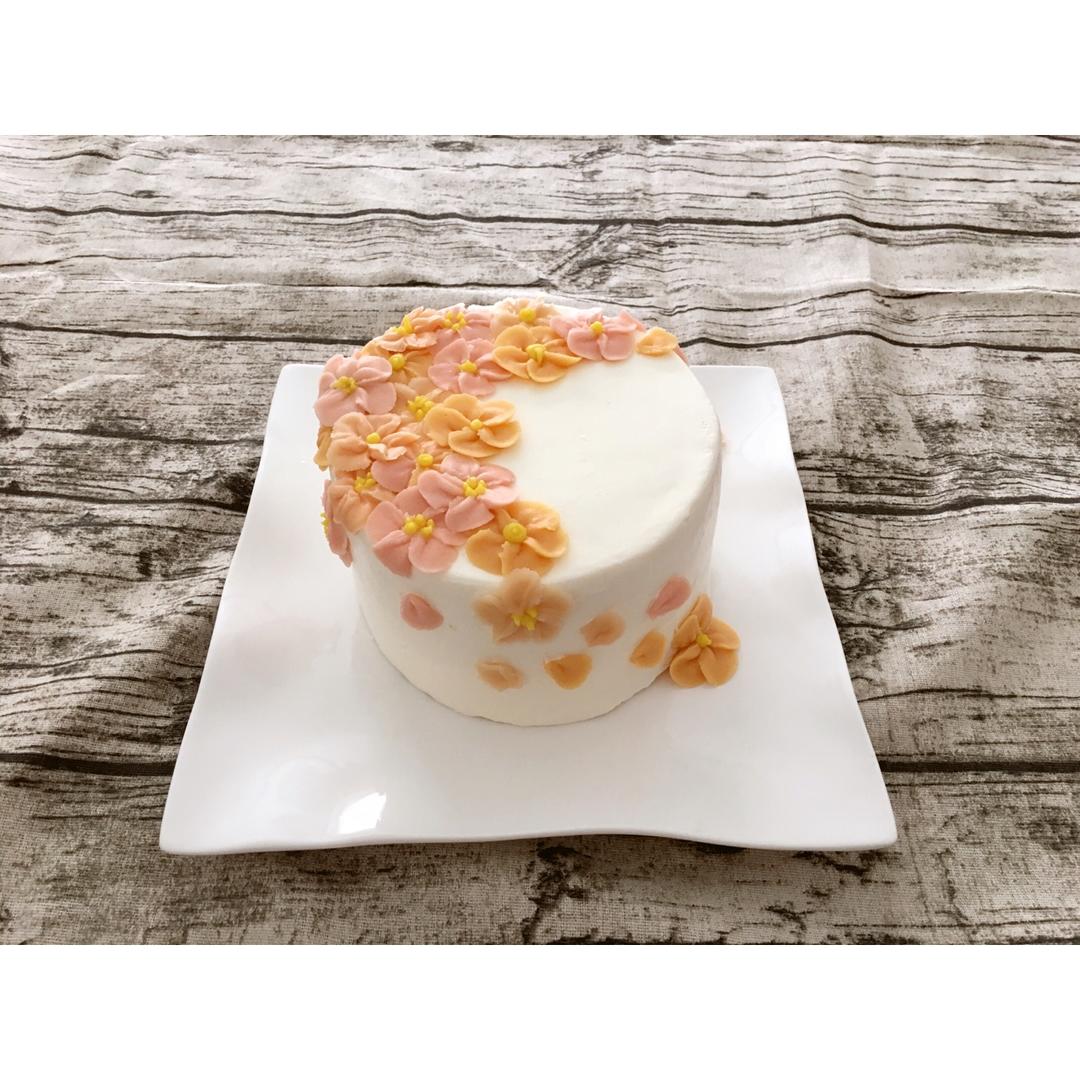韩式裱花之五瓣花详细制作方法