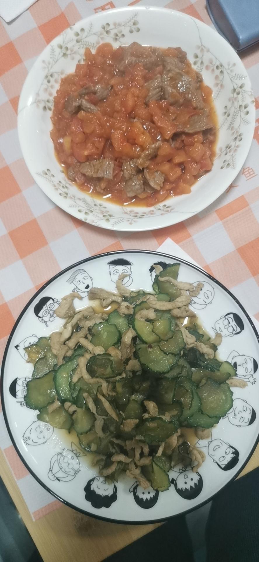 再挑食的孩子都喜欢吃的番茄炒牛肉