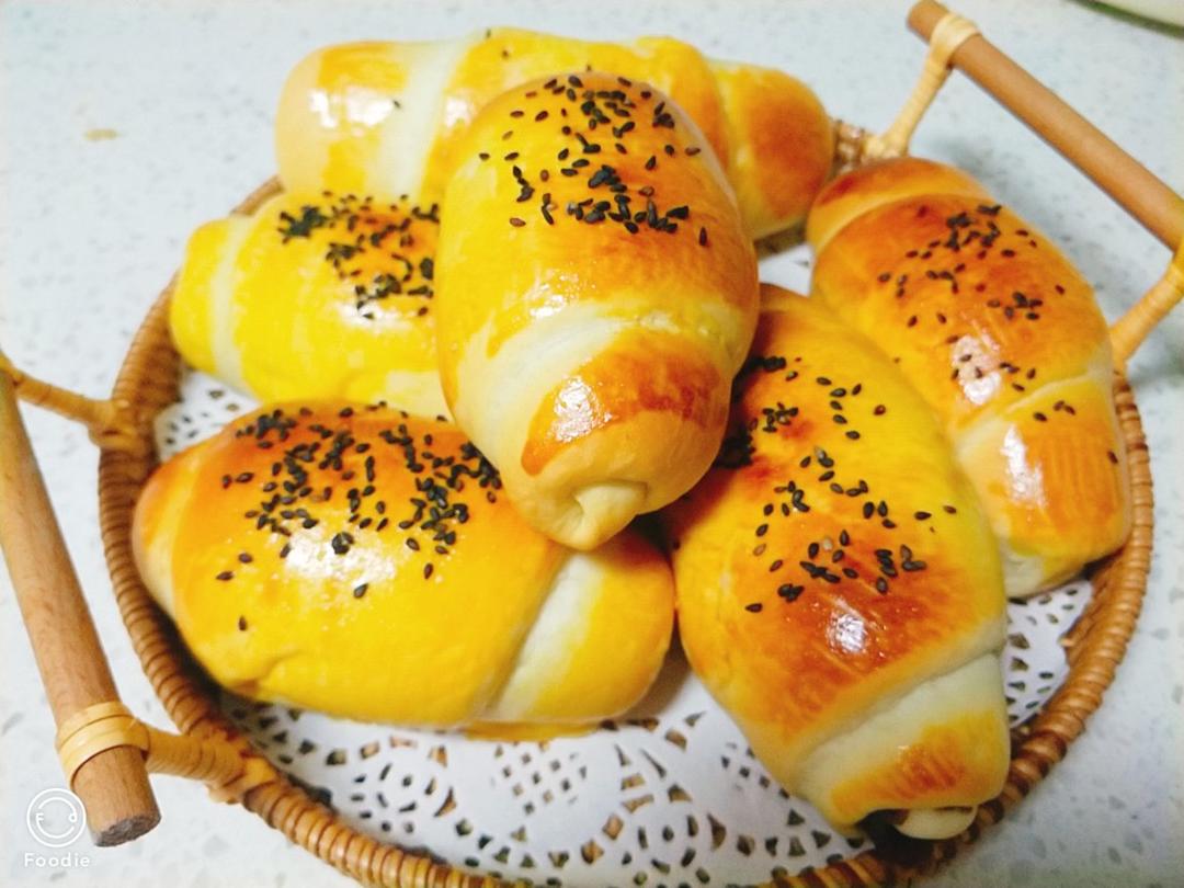黄油面包卷