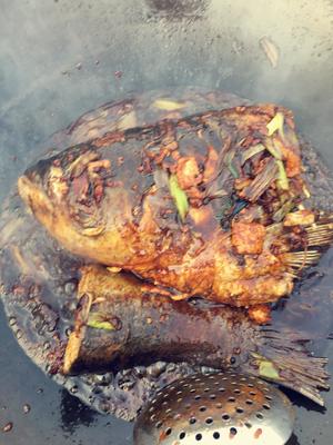 铁锅炖大鱼头的做法 步骤4