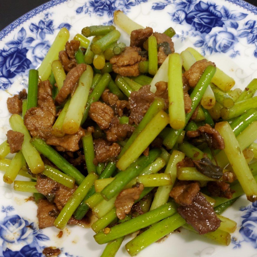 蒜苔炒肉