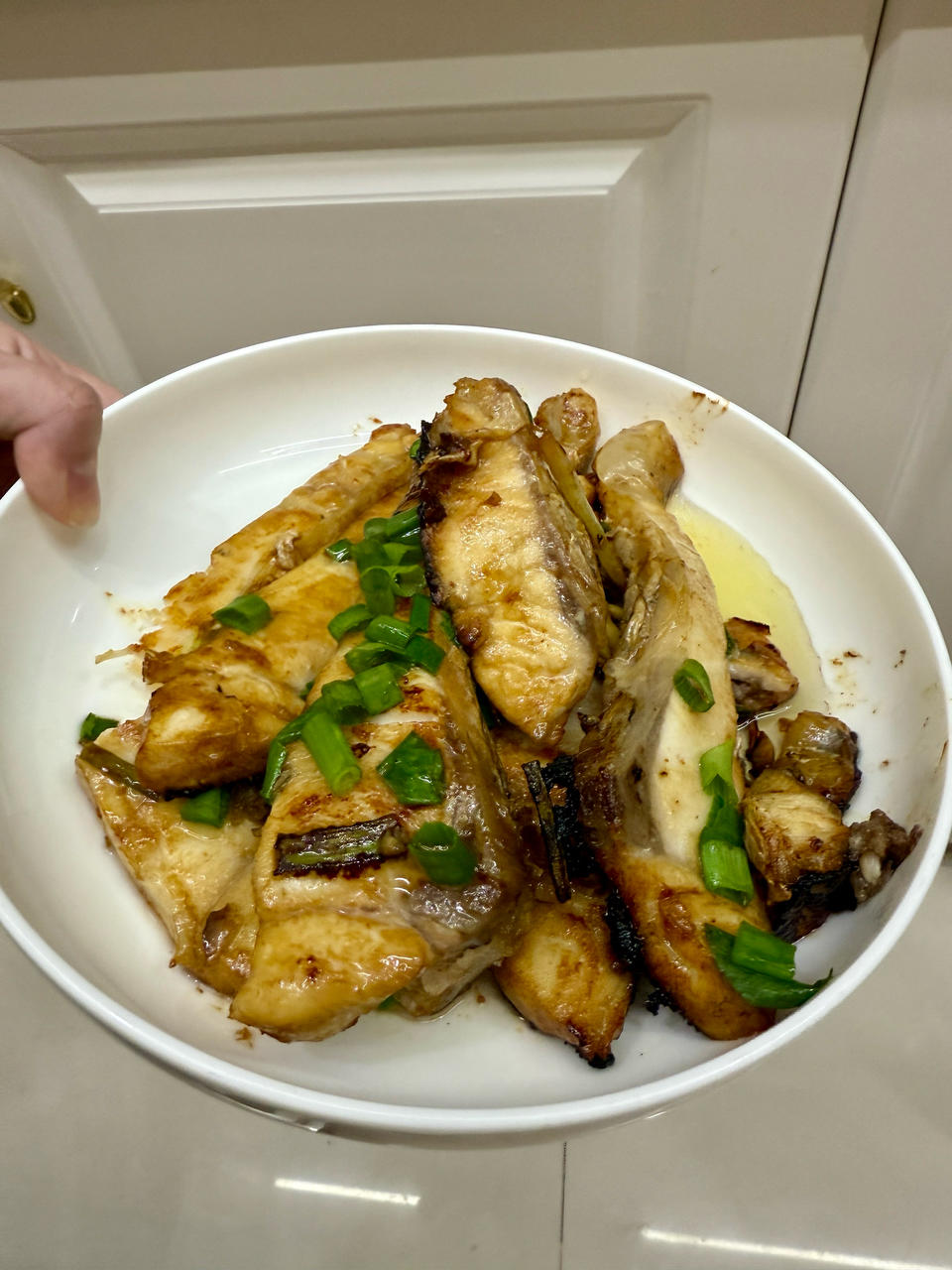 姜葱焗鲩鱼腩