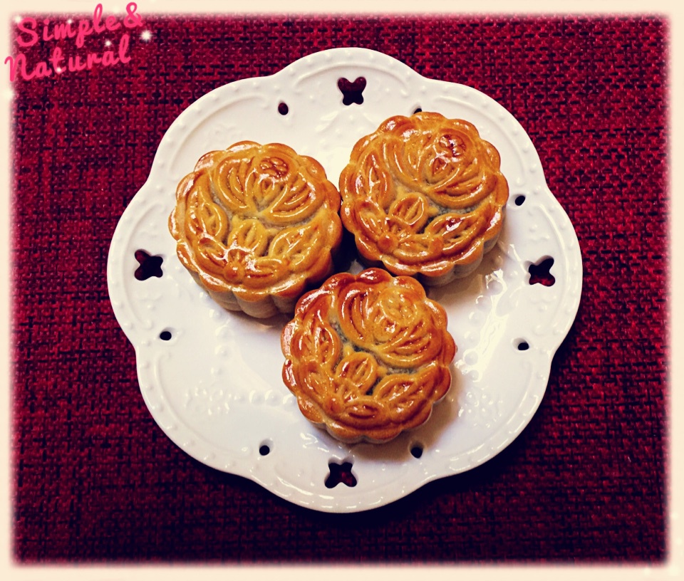 广式月饼——蛋黄莲蓉月饼