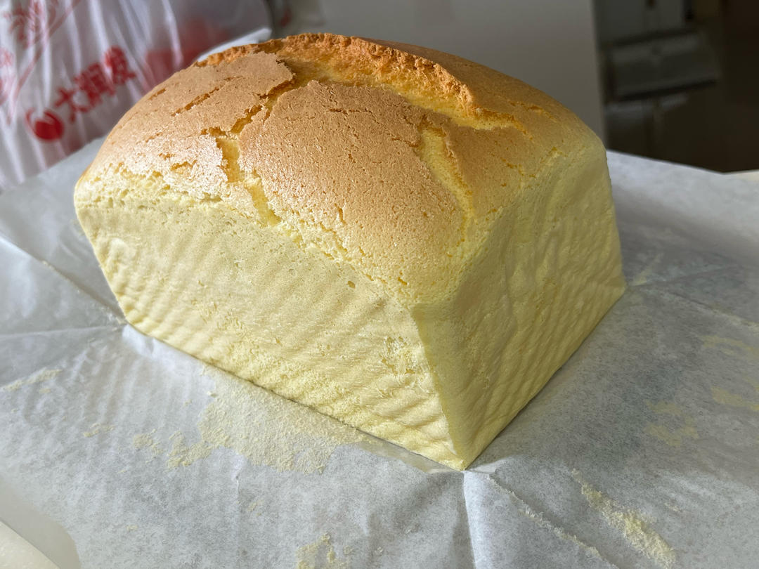 堪比柯基屁股
爆浆芝士🧀古早蛋糕