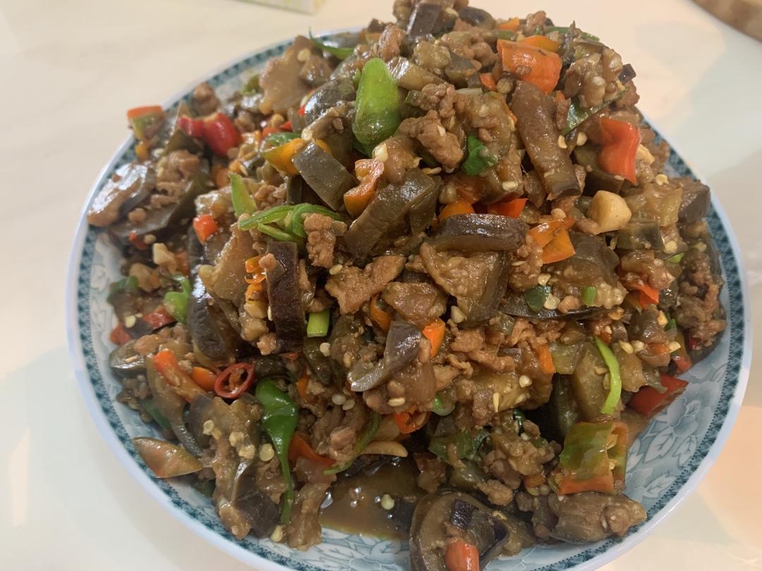 厨师长教你：“小炒茄子”的家常做法，非常下饭