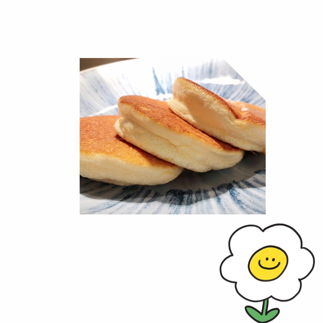 不用烤箱 15分钟无油低糖的舒芙蕾蛋糕松饼 🥞 蓬松绵软