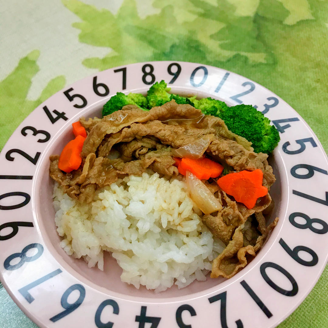 肥牛饭