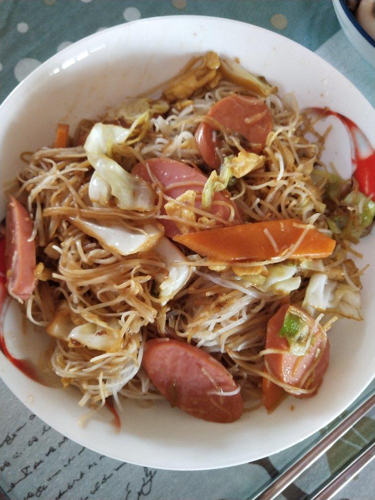 鸡蛋炒米粉，正确泡发干米粉，不碎、不坨、不粘锅、口感Q弹