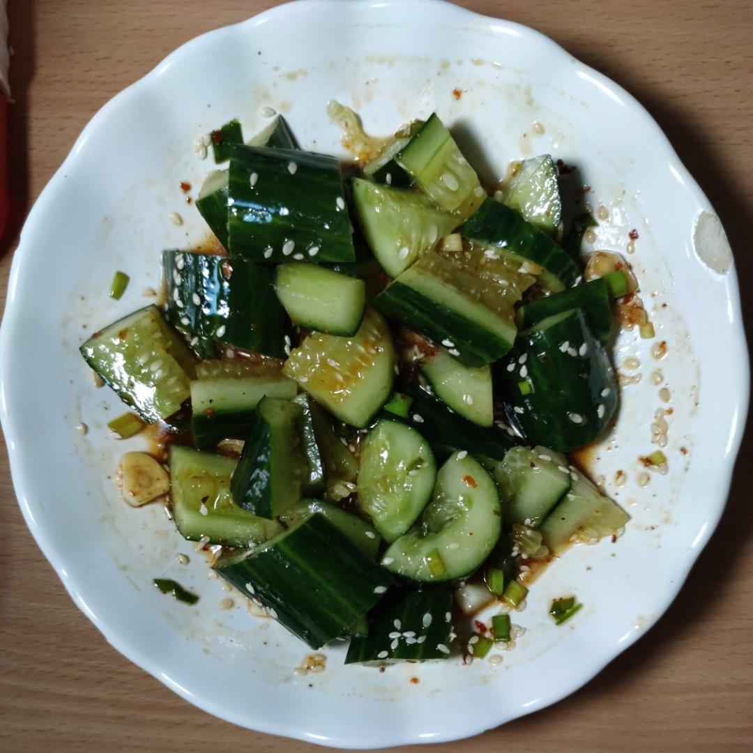 🌈酸酸辣辣巨开胃～超过瘾的凉拌黄瓜