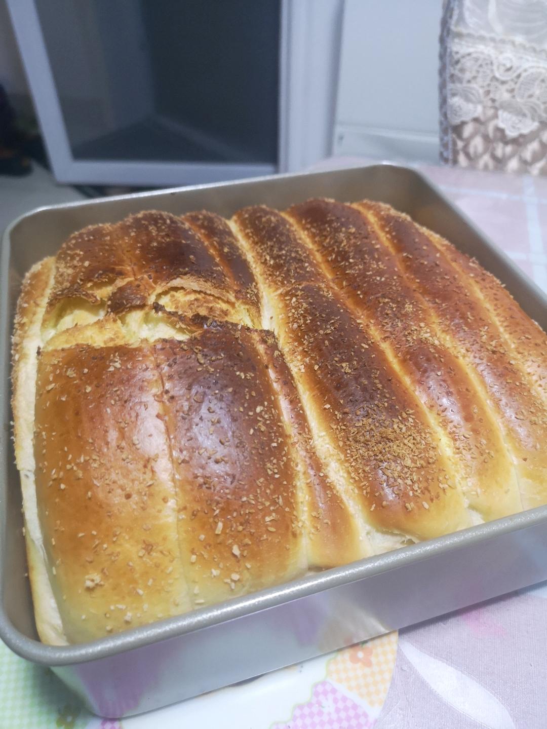 一次发酵-松软拉丝椰蓉排包-椰蓉金砖-椰蓉面包