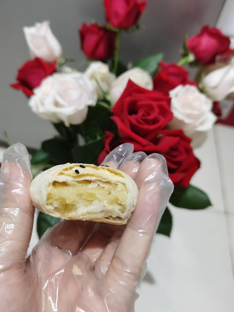 酥皮绿豆饼   酥得掉渣渣