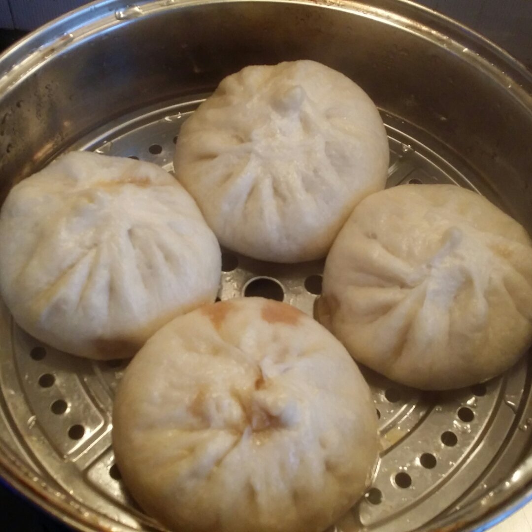 酱肉包子