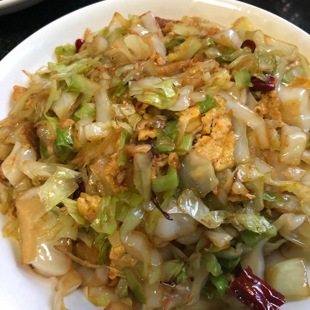 手撕包菜炒鸡蛋
