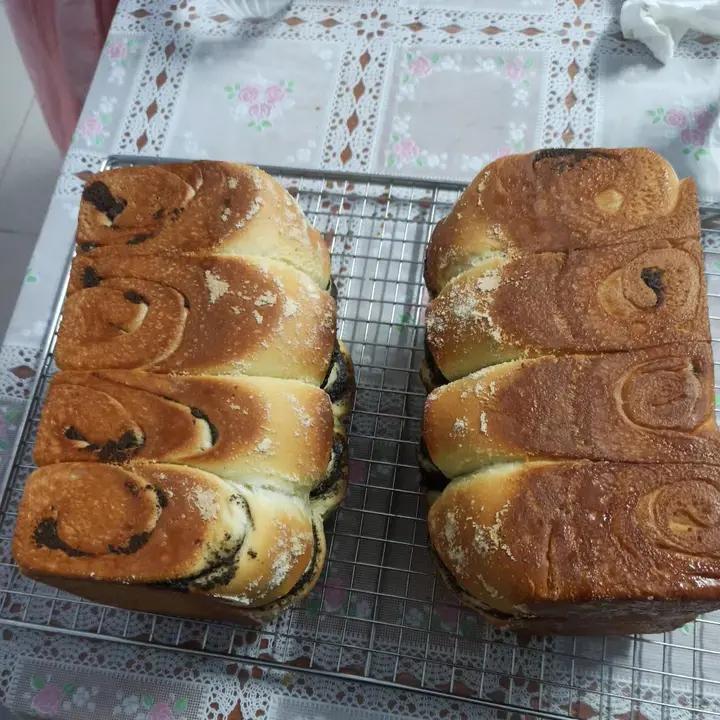 波兰种（冷藏法）黑芝麻奶酥吐司