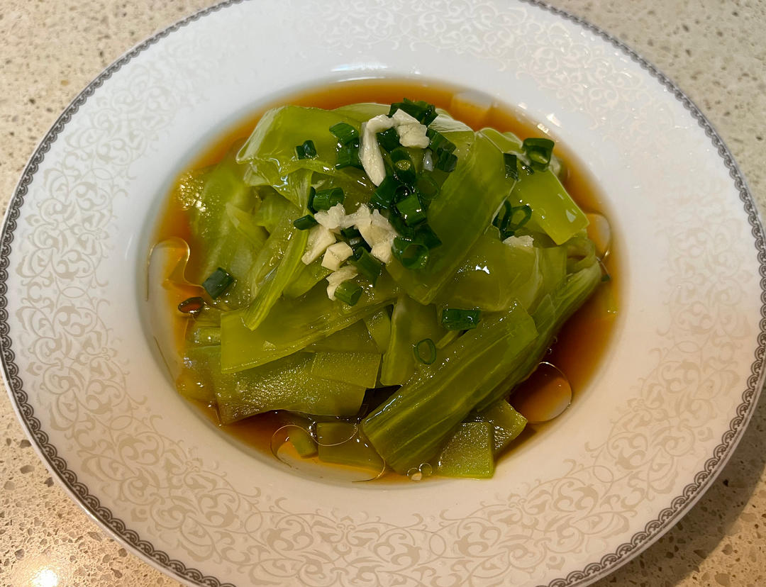 凉拌莴笋的做法