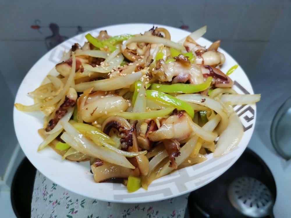 💥哇，迄今为止吃过最好吃的鱿鱼须，秒杀街边一切的铁板鱿