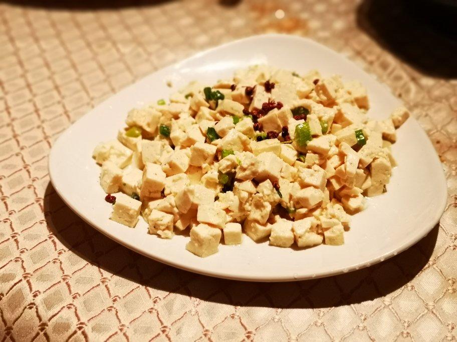 小葱拌豆腐