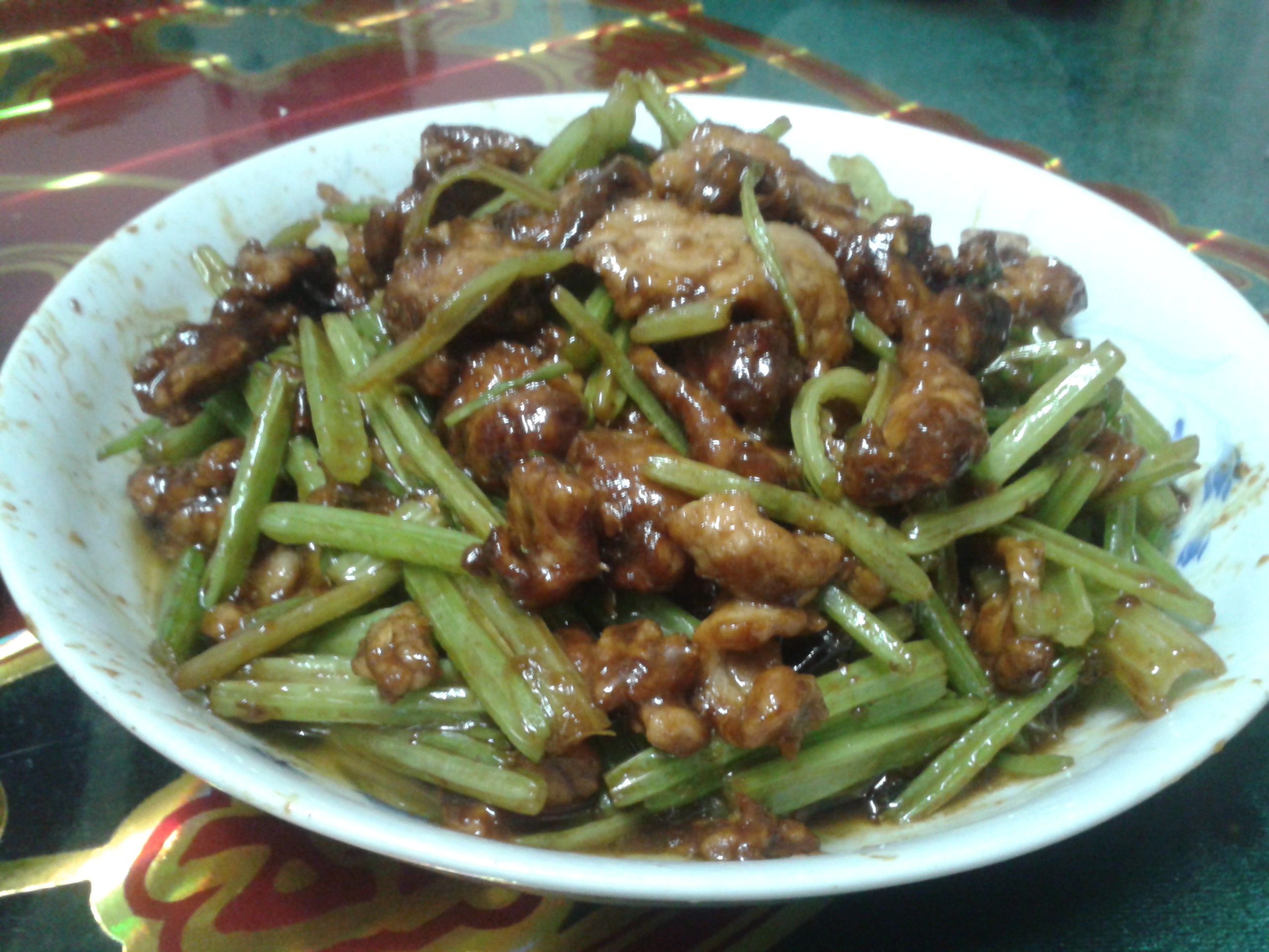 芹菜肉丝