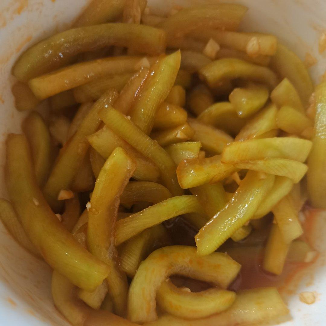 不爱西瓜🍉只爱西瓜皮系列之凉拌（酸辣）西瓜皮