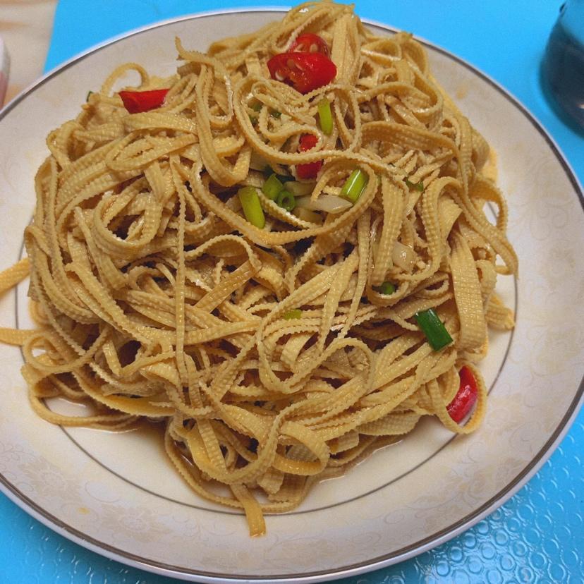 无敌好吃的凉拌豆腐丝