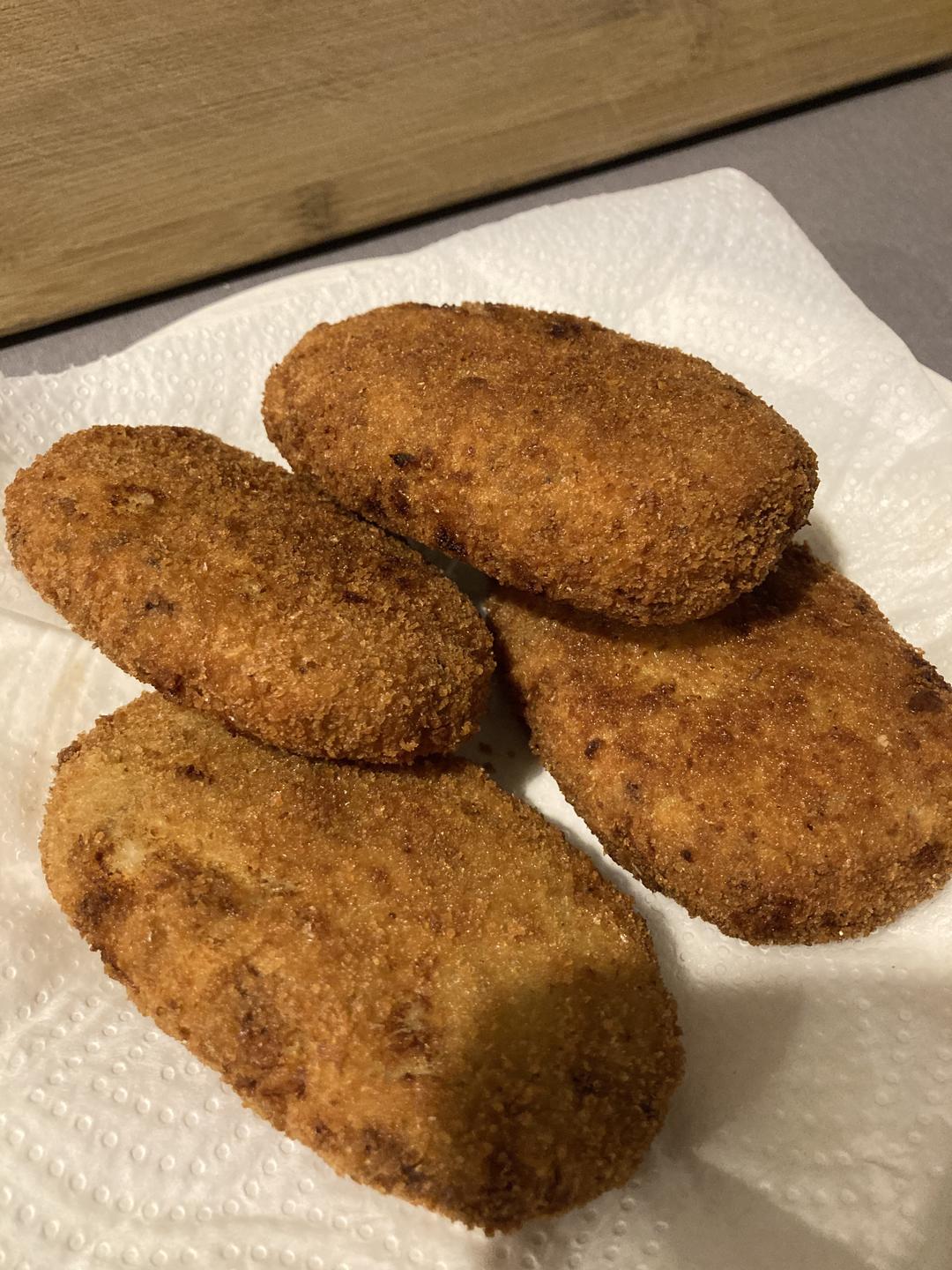 经典日式牛肉土豆饼