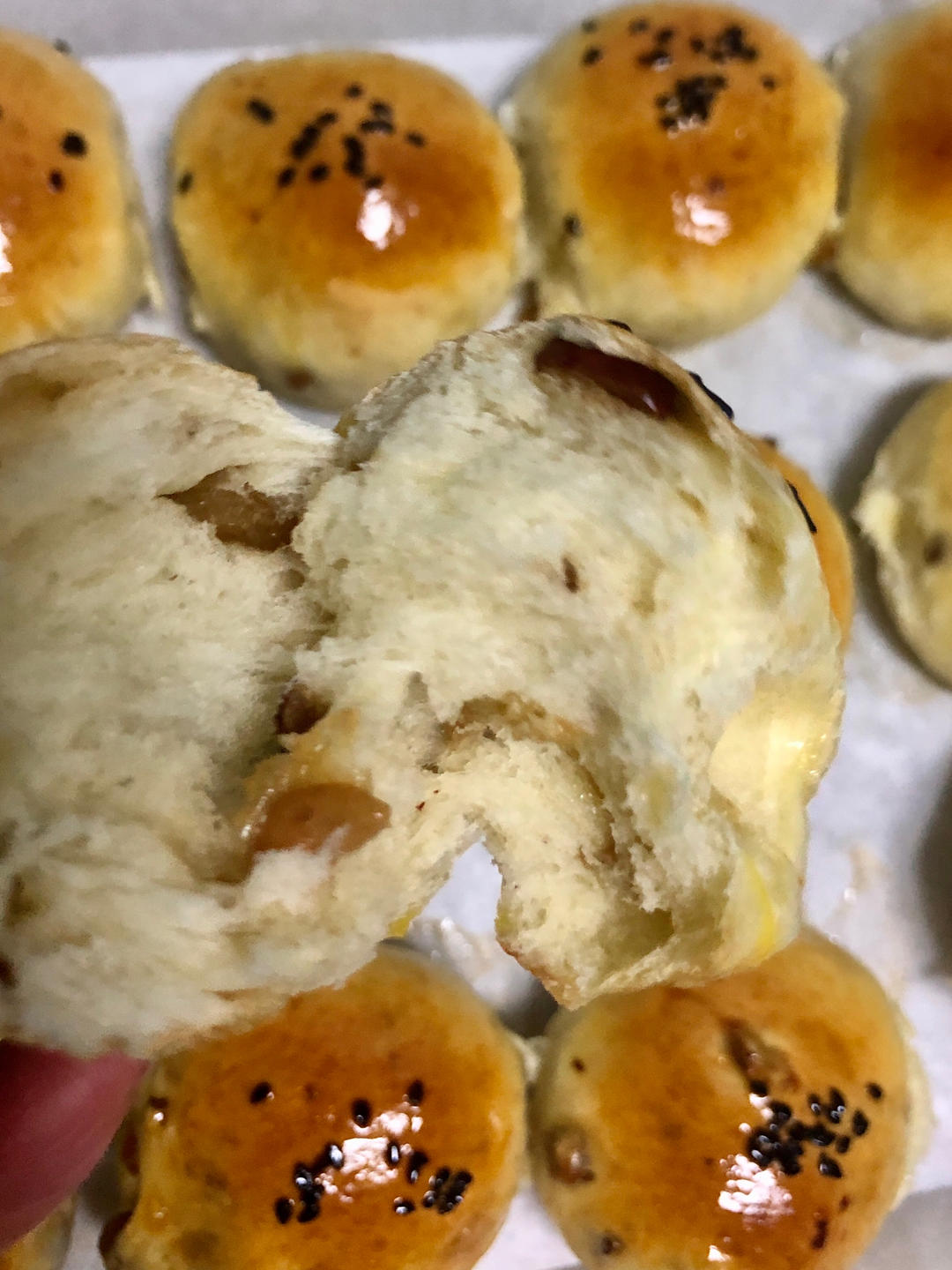 蜂蜜葡萄干小面包