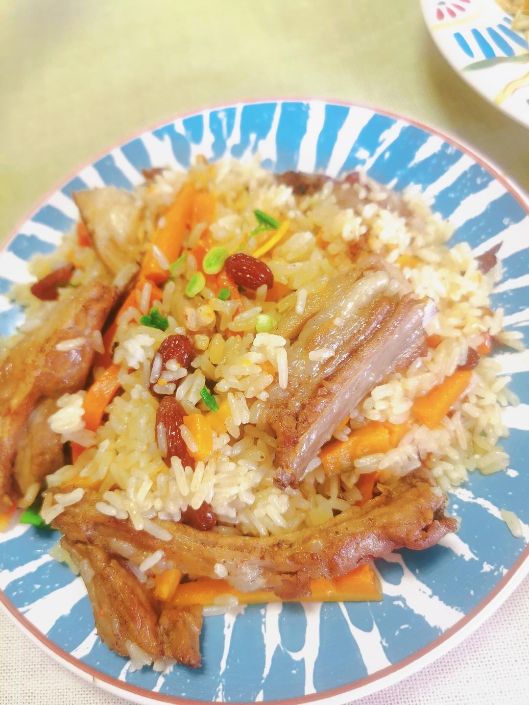 新疆羊排抓饭（出锅后米粒分明的秘密）