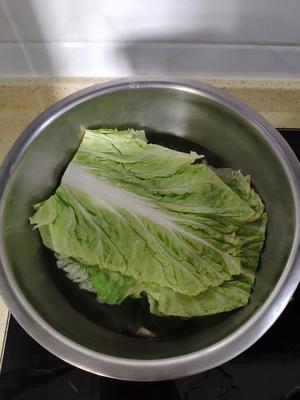 肉酿白菜卷的做法 步骤3