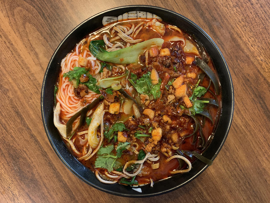 漫漫漫步1217做的家庭自制西安麻辣米线