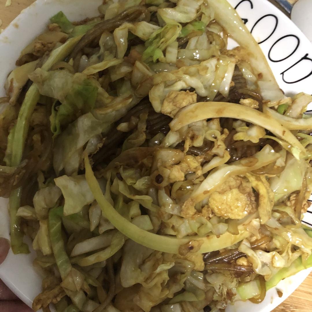 包心菜炒红薯粉丝