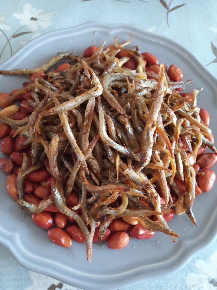 韩式香辣银鱼花生