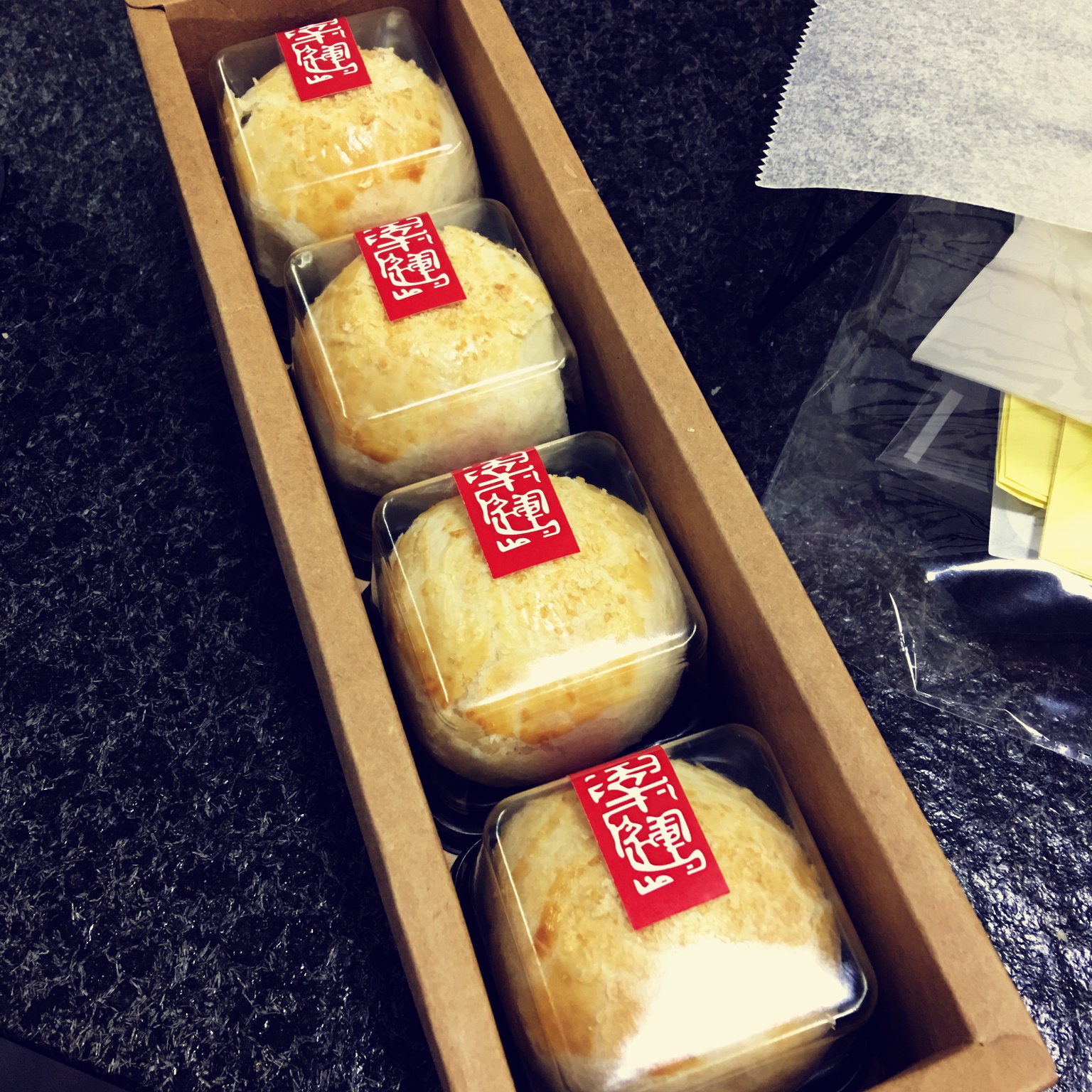 蛋黄酥