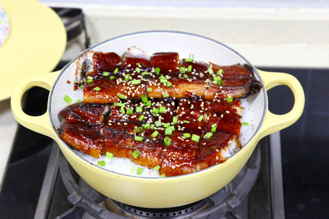 铸铁锅焖米饭
