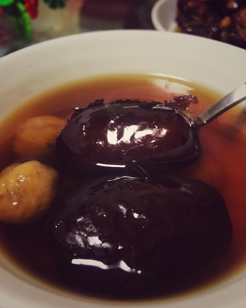 红枣莲子桂圆汤