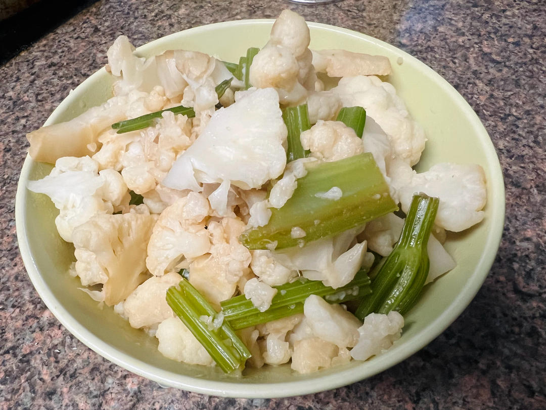 比肉还好吃的素炒菜花