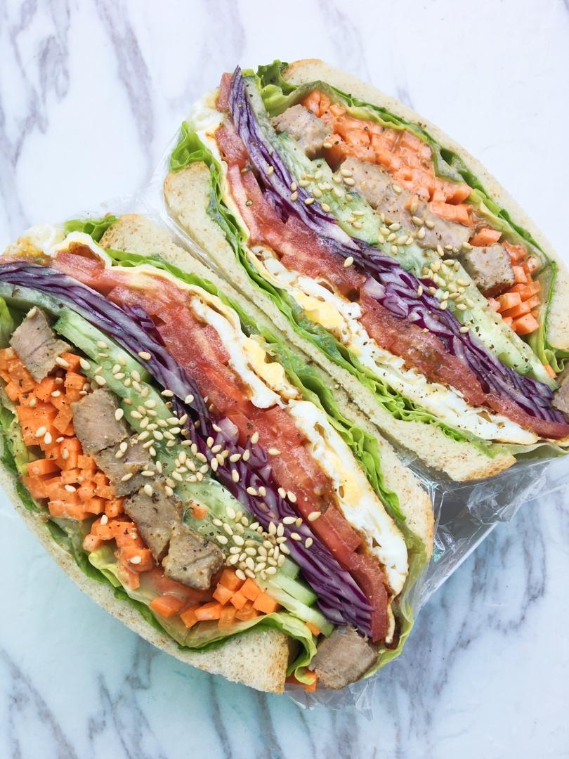 随意任性发挥的早餐三明治