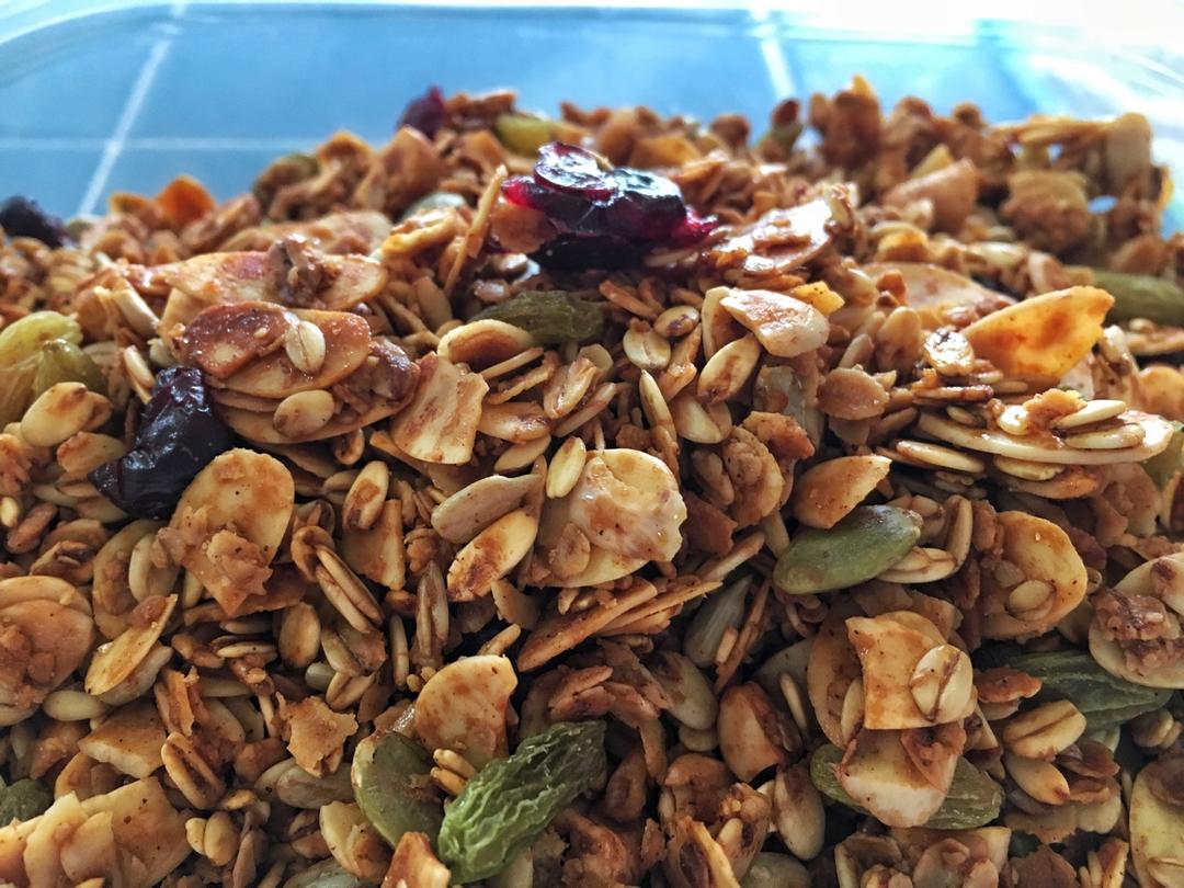 Granola（格兰诺拉麦片）
