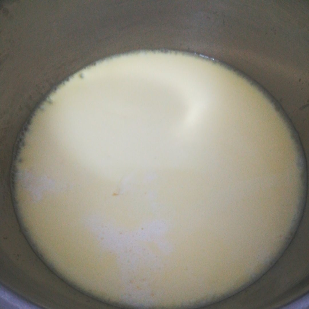 丝滑牛奶鸡蛋布丁