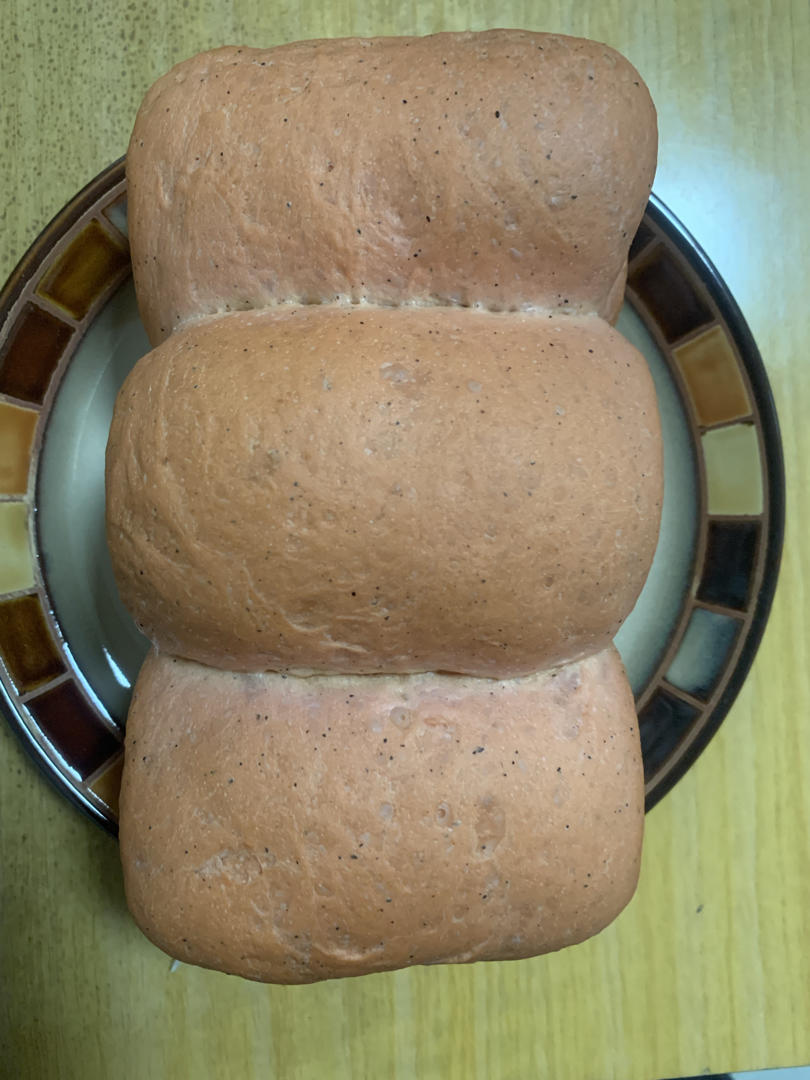 火龙果全麦土司面包