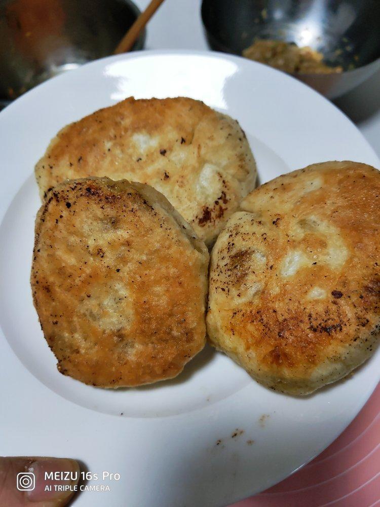 堂妈小厨——韭菜馅饼