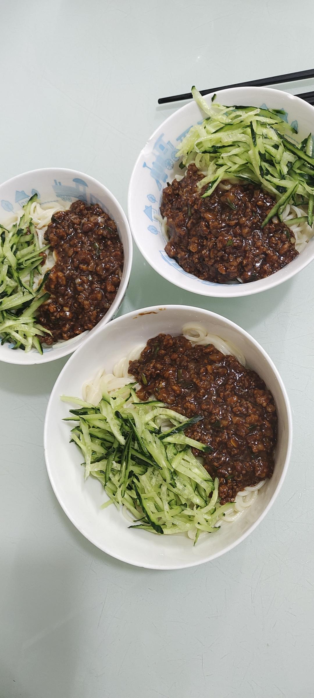 家常面~超简单又好吃的炸酱面🍜肉酱拌面