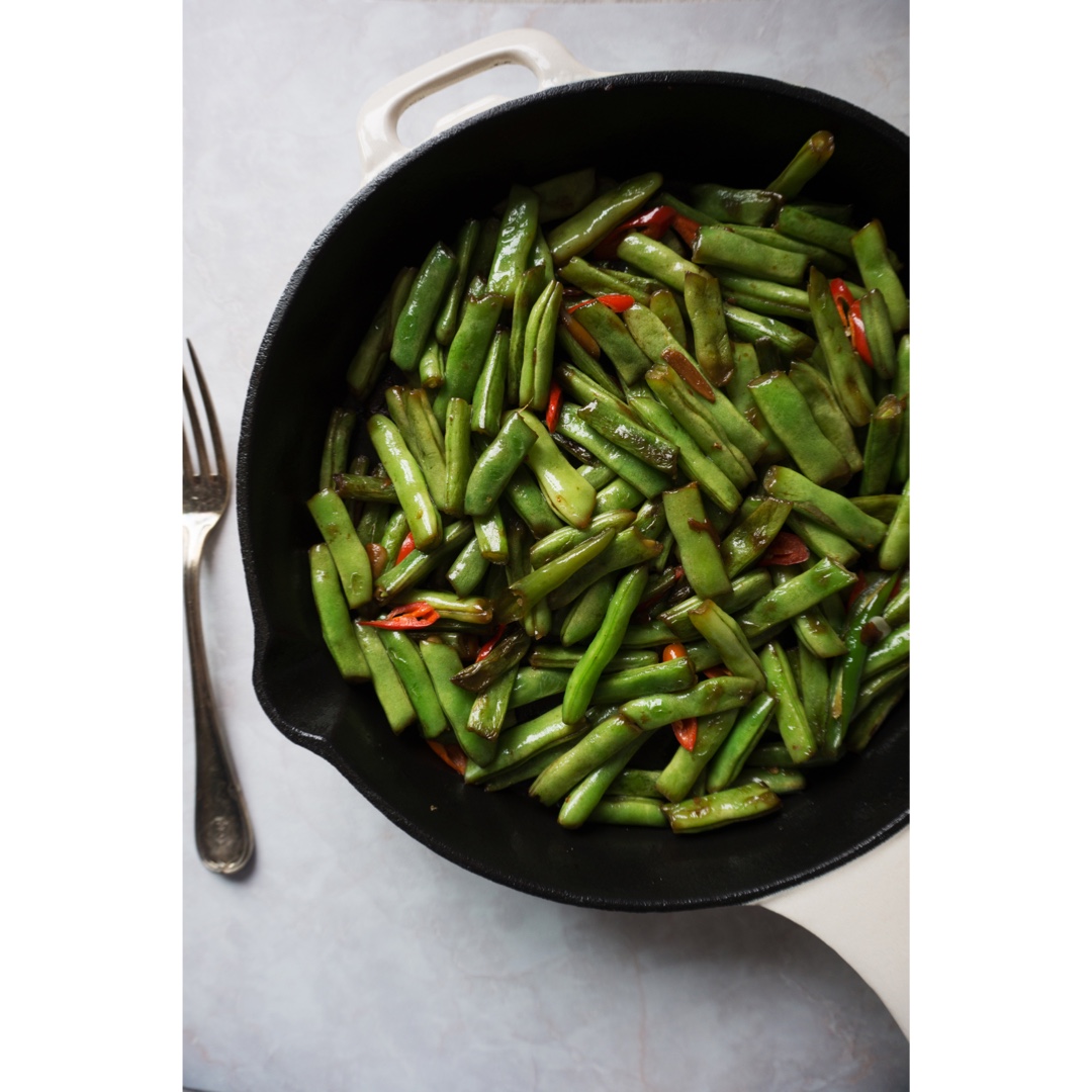 “Fat Cat Eat eat eat”