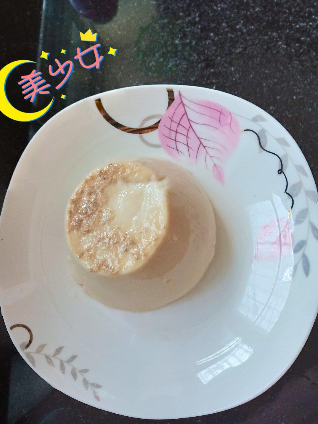 椰汁牛奶布丁