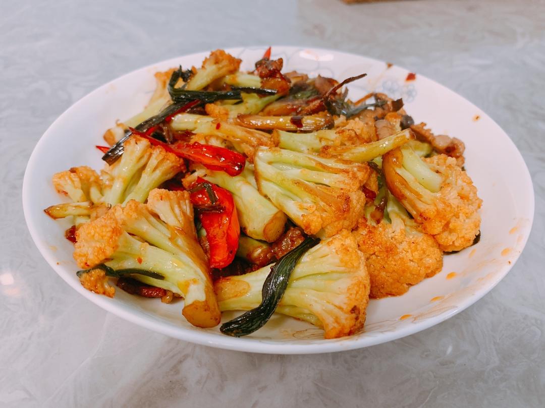 干煸菜花（花菜炒肉）