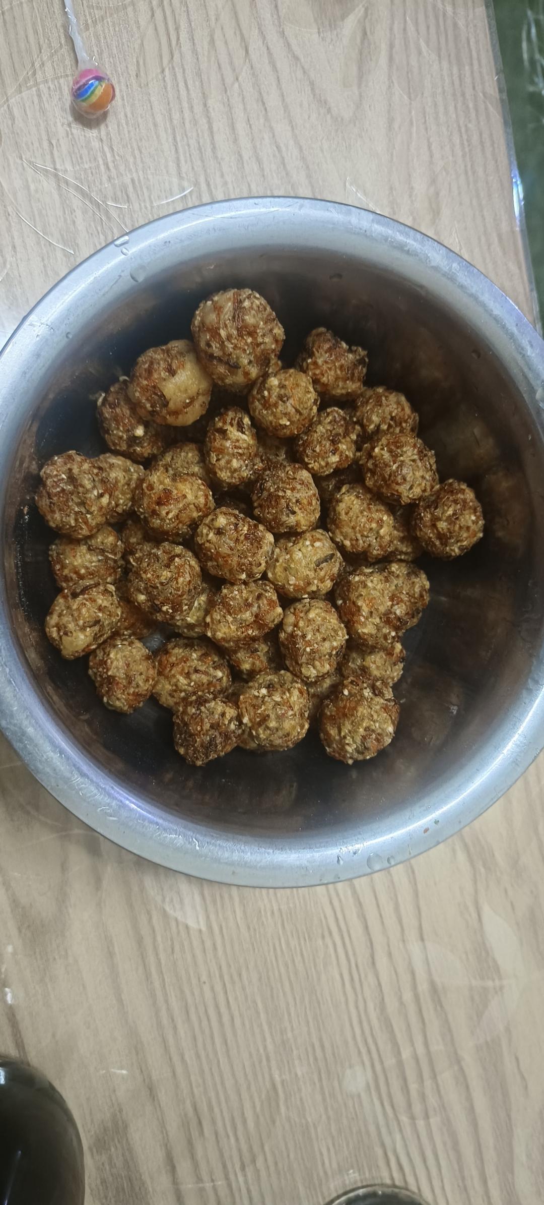 炸萝卜丝丸子