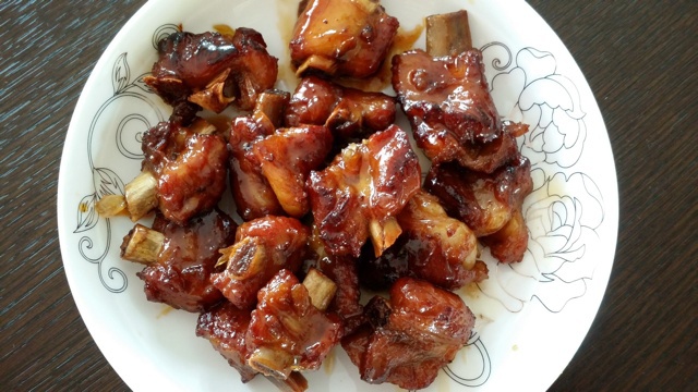 红烧排骨
